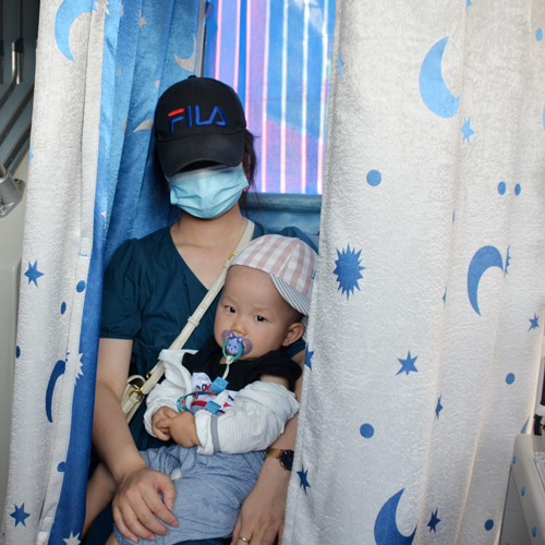 1592275498180600.jpg 媽咪給孩子喂奶再也不用擔心了02.JPG